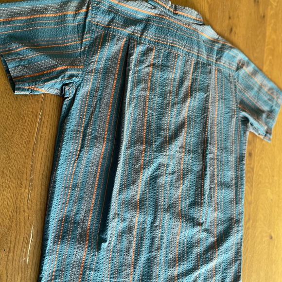 Patagonia Men’s Seersucker shirt - Picture 3 of 8